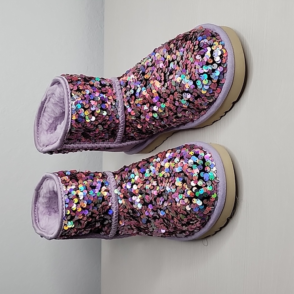 UGG Classic Boots Mini Stellar Sequin multicolor, Lilac Frost new
